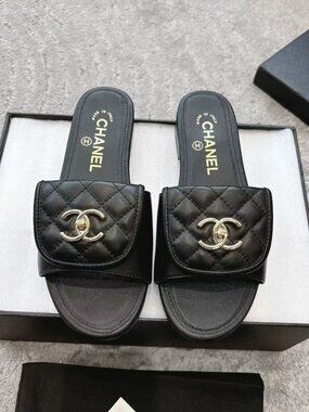CHANEL Black Quilted Slide Sandals with Signature CC Logo